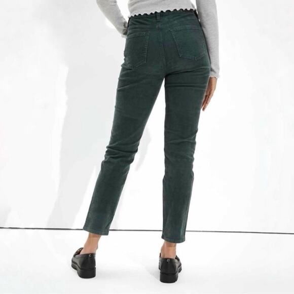 American Eagle Women’s Sz 8 Mom Straight Jeans in Green Corduroy Stretch - Picture 8 of 8